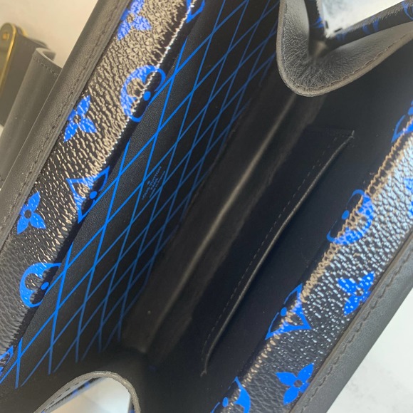 Louis Vuitton Petite Malle Trunk Crossbody shoulder bag Blue/Black Monogram LV - Picture 8 of 15